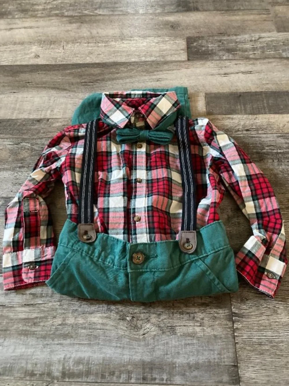 SImple Joy by Carters outfit size 2T